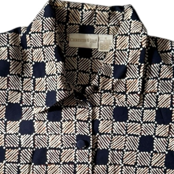 Vintage Christie & Jill Button-Up Shirt
Size 12 - Picture 4 of 6